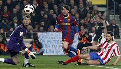 Lionel Messi a Ujfalu�i.