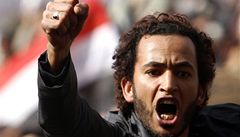 Demosntrant volá po odstoupení egyptského prezidenta.