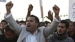 Task firmy evakuuj sv lidi z Libye. Krize nejvce zashne Rakuany