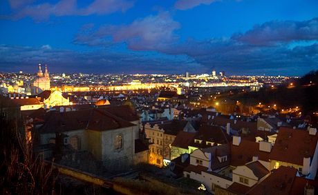 Pohled na panorama Prahy z Hradan