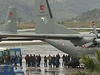 Evakuace cizinc tureckými vojenskými letouny. 