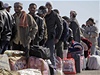 Tisíce uprchlík opoutí Libyi