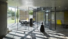 Stírání hranic mezi vnit�kem a vn�j�kem p�edstavuje nejv�t�í kvalitu objektu