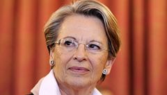 fka francouzsk diplomacie podala demisi, kvli Tunisku