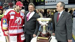 Hokejisté třince slaví vítězství Prezidentského poháru | na serveru Lidovky.cz | aktuální zprávy