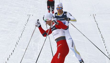 Marcus Hellner a Petter Northug v cíli.