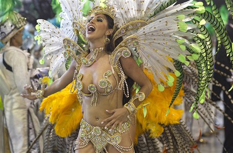 Brazilská karnevalová tanečnice