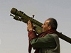 Libyjec s raketometem ve mst Briga