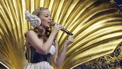 Kylie Minogue veze do Prahy sexy show. Za půl miliardy korun 