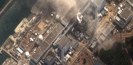 Jaderná elektrárna Fukuima, na snímku hoí reaktor 3