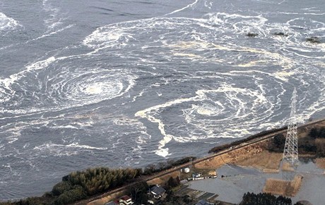 Zemtesen a tsunami v Japonsku