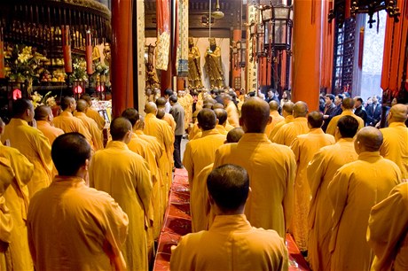 Buddhističtí mniši - ilustrační foto