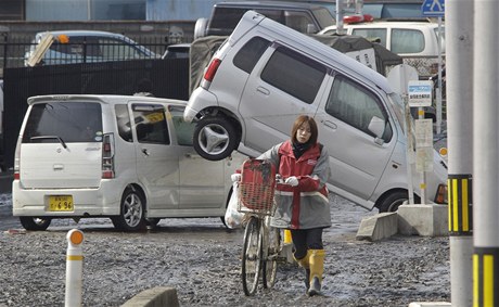 Následky zemtesení v Japonsku