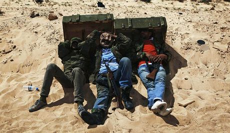 Skupina rebel v severovýchodní Libyi