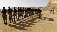 Manévry na Blízkém východě. Saudská Arábie umístila vojáky na hranici