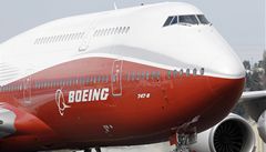 Nové dopravní letadlo Boeing 747-8  úspn absolvovalo první zkuební let