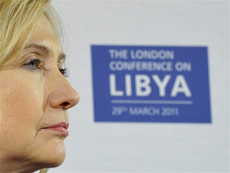 fka americk diplomacie na londnskm summitu o Libyi: Rezoluce Rady bezpenosti OSN 1973 umouje vyzbrojen povstalc.