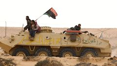 Obama povolil CIA vést v Libyi tajné operace