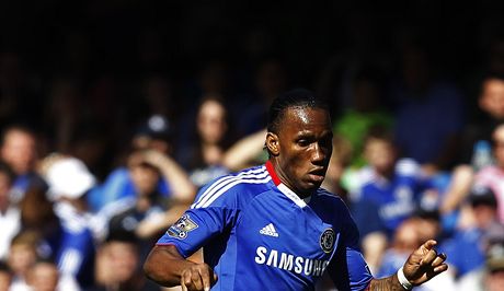 Chelsea - Wigan (Drogba v akci).