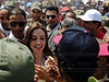 Herečka Angelina Jolie navštívila jako vyslankyně dobré vůle OSN v Tunisku tábor libyjských uprchlíků.