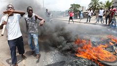 Odpůrci sporného prezidenta Laurenta Gbagba demonstrují v Abidžanu (3.3. 2011). | na serveru Lidovky.cz | aktuální zprávy