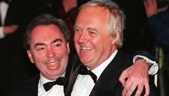 Sir Tim Rice (vpravo) se skladatelem Andrew Lloyd Webberem v Londýně v roce 1996. | na serveru Lidovky.cz | aktuální zprávy