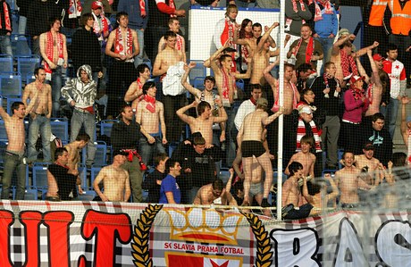 Ondráovka Cup - Teplice vs. Slavia (prázdné tribuny).