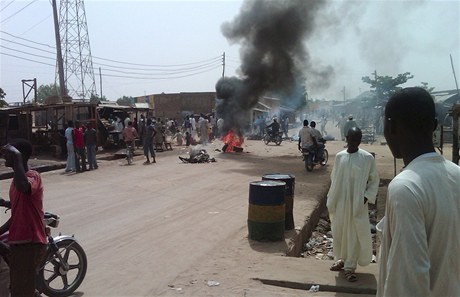 V Nigérii propukly nepokoje. 