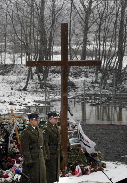 VE Smolensku vzpomnali na obti havrie