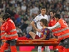 Real Madrid - Barcelona (zranný Puyol opoutí scénu).