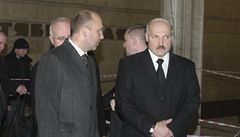 B�loruský prezident lexanrd Luka�enko na míst� po výbuchu