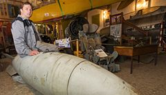 Leteck muzeum v Detn lk na atomovou pumu