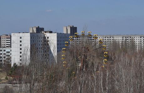 Pripja a pozvolna zarstající místní atrakce, vyhlídkové kolo, které si místní dti ped evakuací msta po havárii ernobylu ani neuily. 