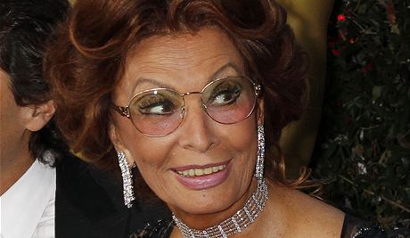 Hereka Sophia Lorenov.