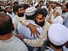 Tisíce pákistánských islamist se modlily za bin Ládina