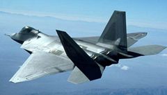 Armda USA sthla 'neviditeln' letouny F-22 