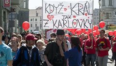 Studenti největší pražské univerzity, 'Karlovky', doufají, že ve volbě krále majálesu uspěje jejich zástupce.