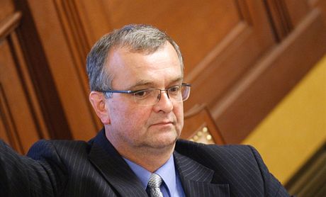 Ministr financí Miroslav Kalousek bhem jednání snmovny