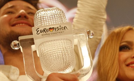 Ell & Nikki, vítzové EUROVISION 2011