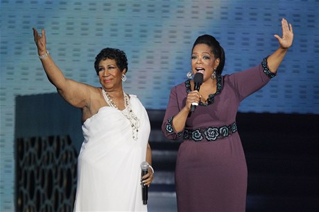 Oprah Winfrey a Aretha Franklinov.
