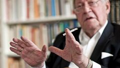 Bývalý n�mecký kanclé� Helmut Schmidt