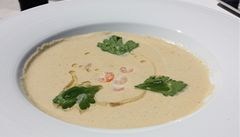 Celerový krém s krevetami