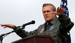 Rumsfeld: S Obamovmi kroky v esku nesouhlasm 