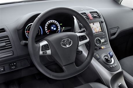 Toyota Auris HSD