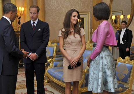 Manželé Obamovi při setkání s britským královským párem