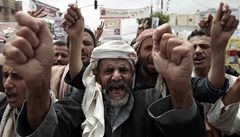 Protivládní demonstranti z jemenské metropole Saná také neprchají. | na serveru Lidovky.cz | aktuální zprávy