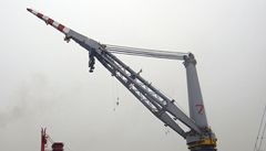 etí konstruktéi ze spolenosti Huisman Konstrukce ve Sviadnov se podíleli na výrob nejvtího lodního sloupového jeábu na svt. 