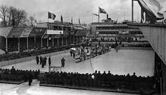 Mistrovství svta v hokeji na tvanici v roce 1938. 