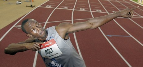 Usain Bolt na Zlat trete.