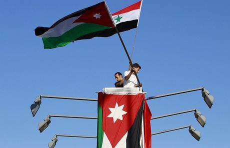 Protesty v Jordánsku. Syané poadují sestoupení prezidenta Baára Asada 